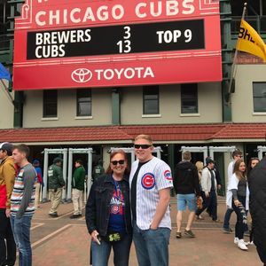 Meet your Posher, Sharon